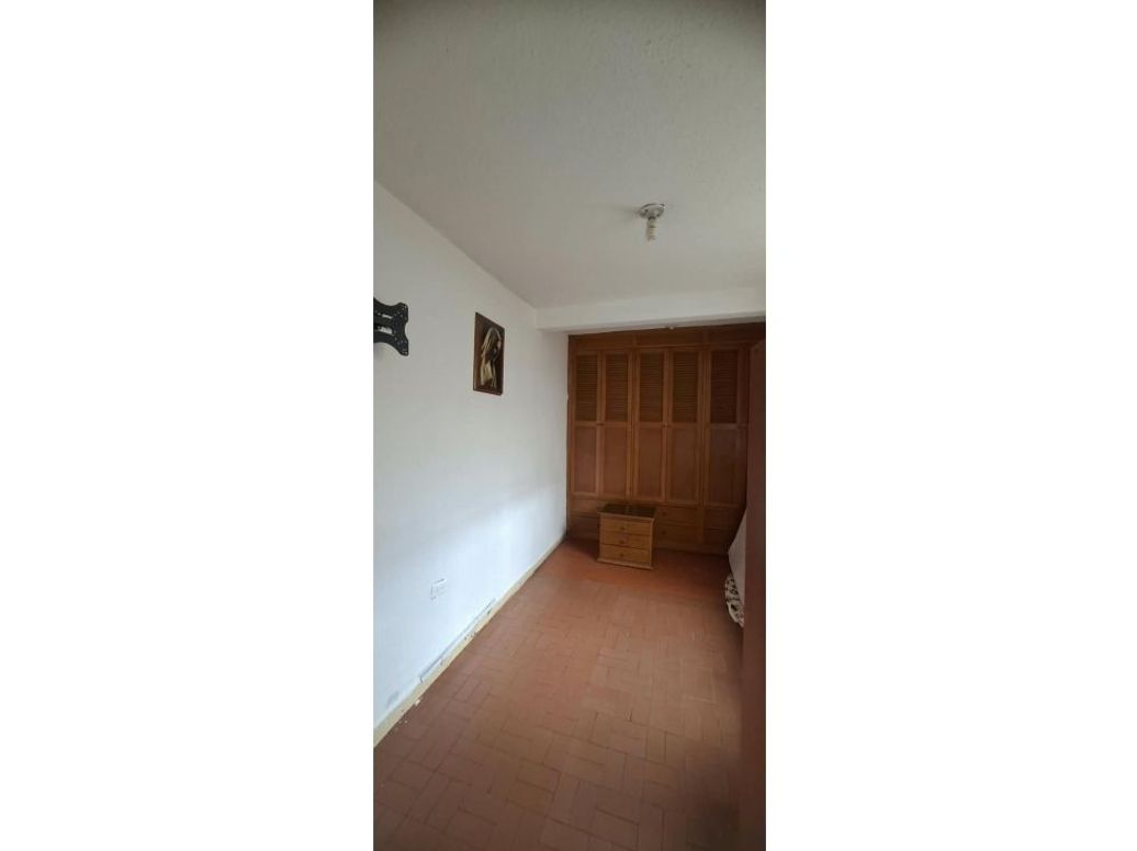 Casa de 5 alcobas en arriendo en Carabelas, Bogotá, 220 m² · foto 15 de 15