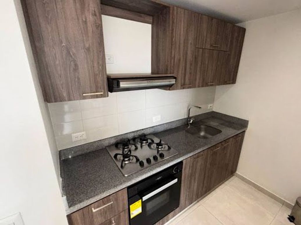 Apartamento de 2 alcobas en venta en La Felicidad, Bogotá, 62 m² · foto 4 de 20