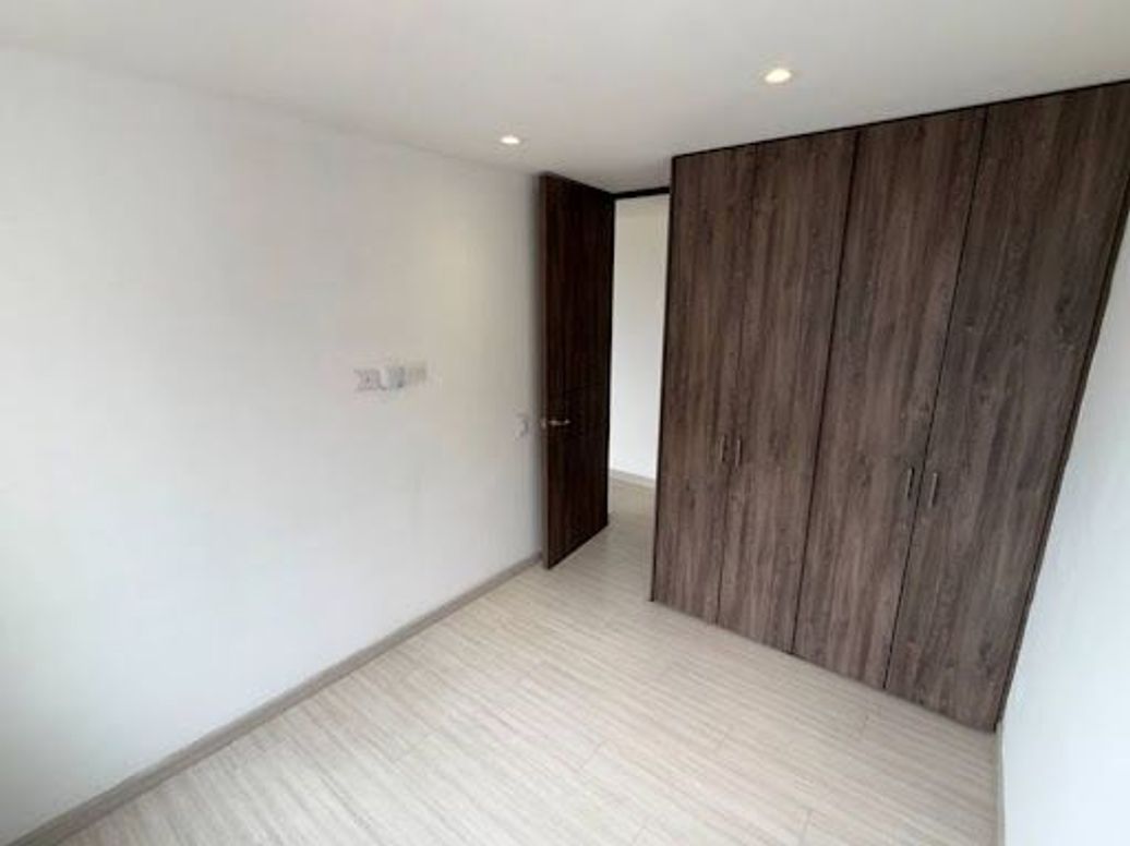 Apartamento de 2 alcobas en venta en La Felicidad, Bogotá, 62 m² · foto 18 de 20