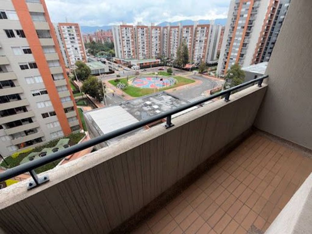 Apartamento de 2 alcobas en venta en La Felicidad, Bogotá, 62 m² · foto 13 de 20