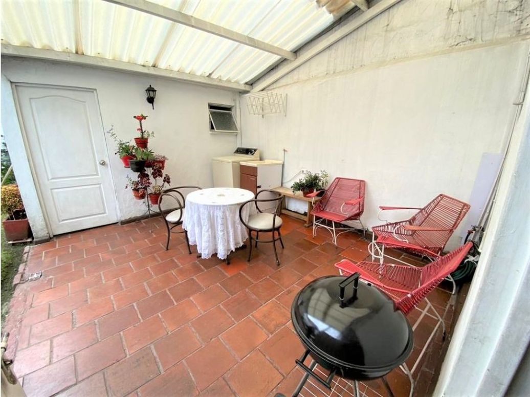 Casa de 3 alcobas en venta en Engativá, Bogotá, 142 m² · foto 9 de 11