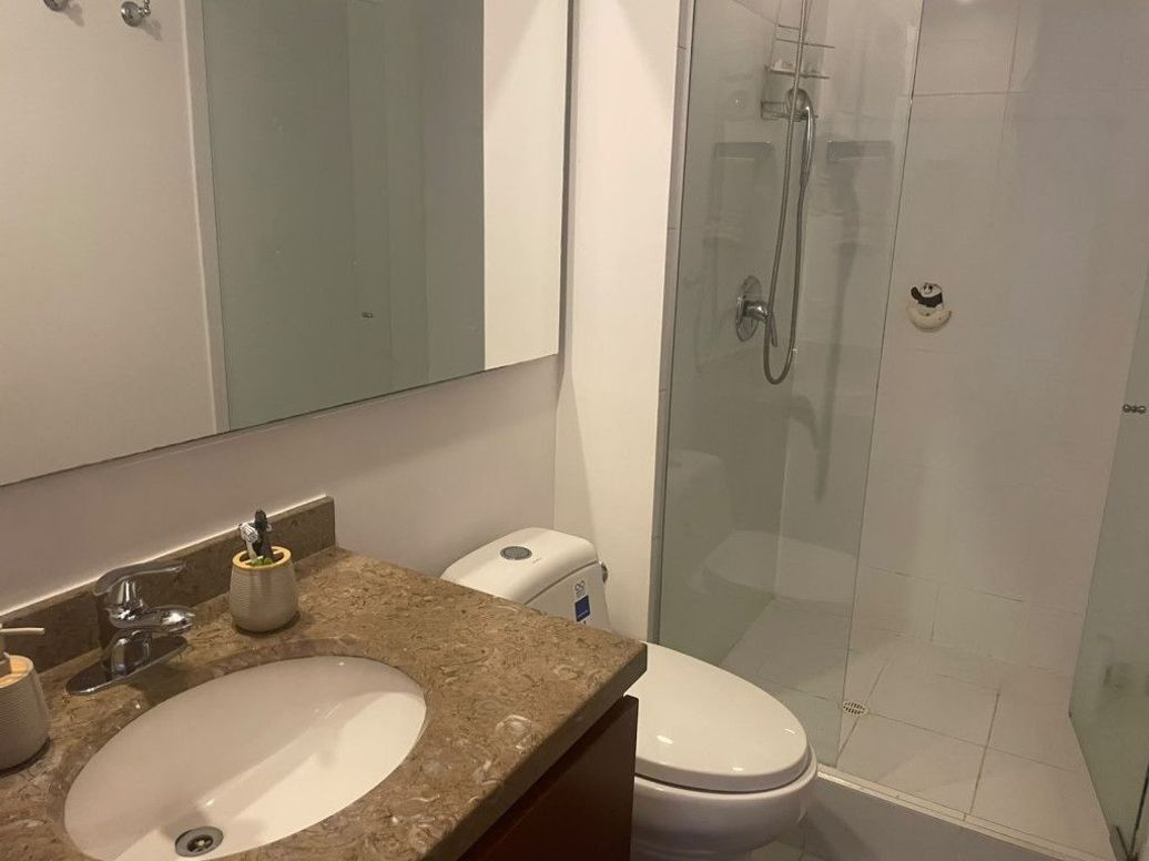 Apartamento de 3 alcobas en venta en Ub. Santa Coloma, Bogotá, 111 m² · foto 8 de 15