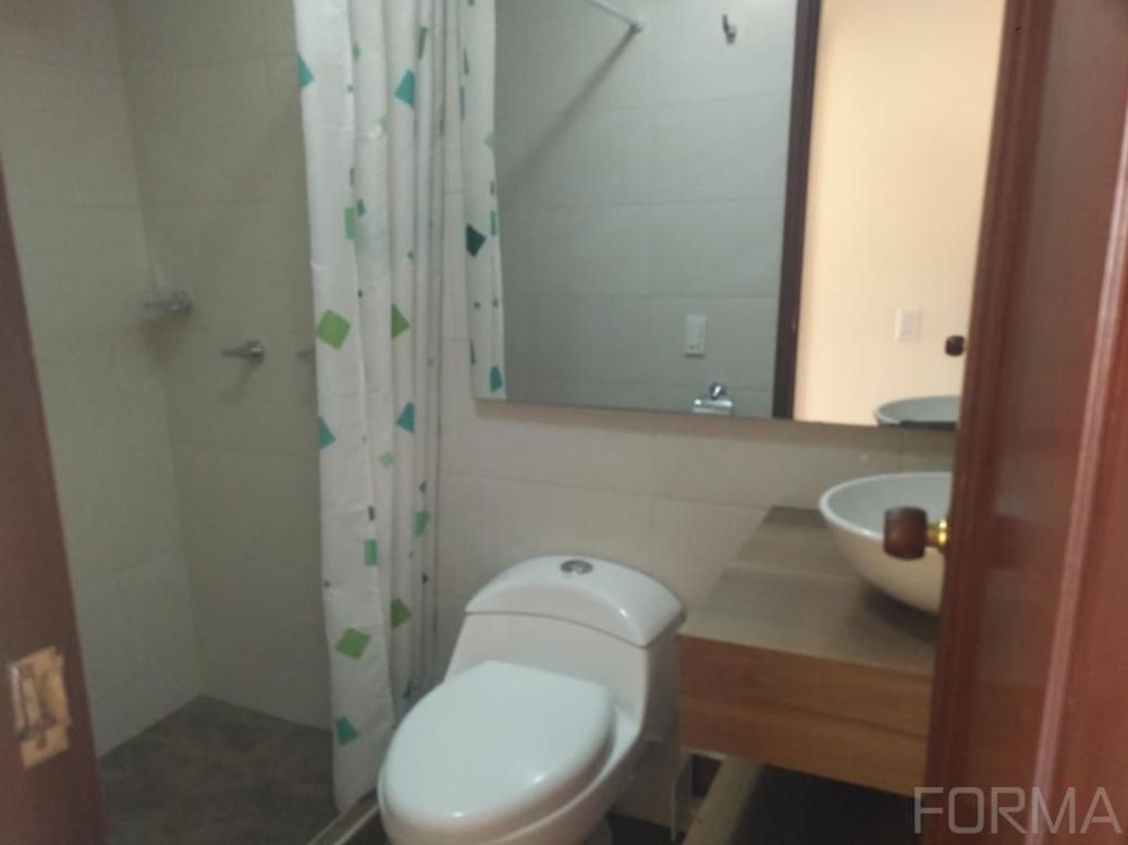 Apartamento de 2 alcobas en venta en Los Cedritos, Bogotá, 63 m² · foto 13 de 14