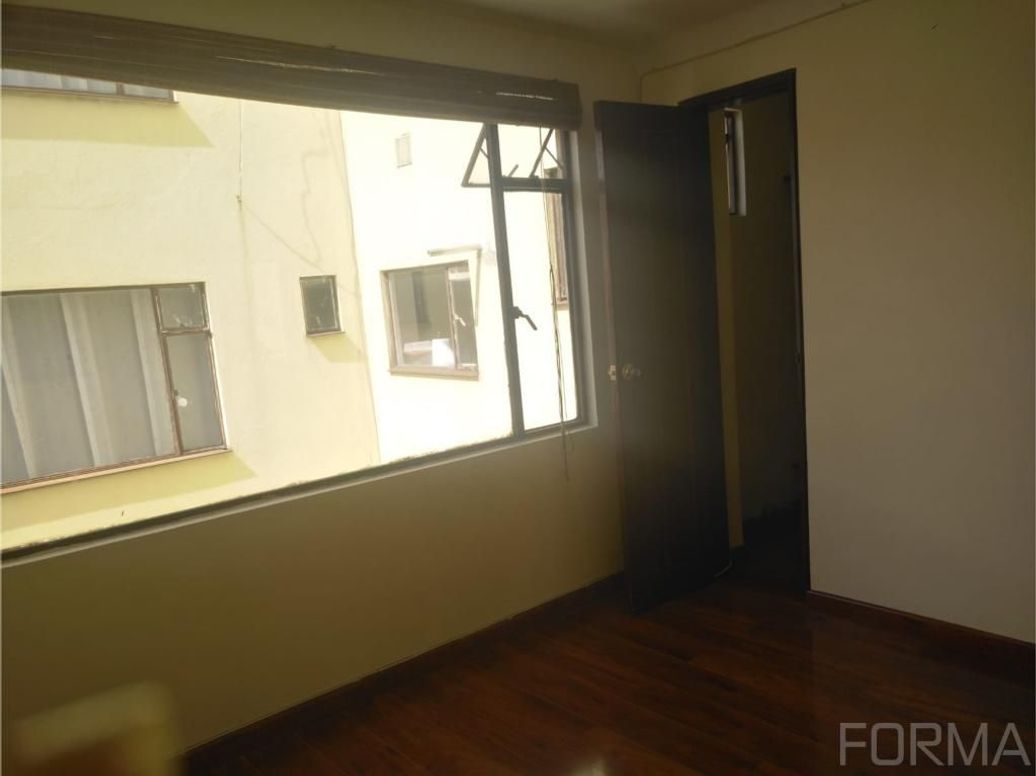 Apartamento de 2 alcobas en venta en Los Cedritos, Bogotá, 63 m² · foto 6 de 14