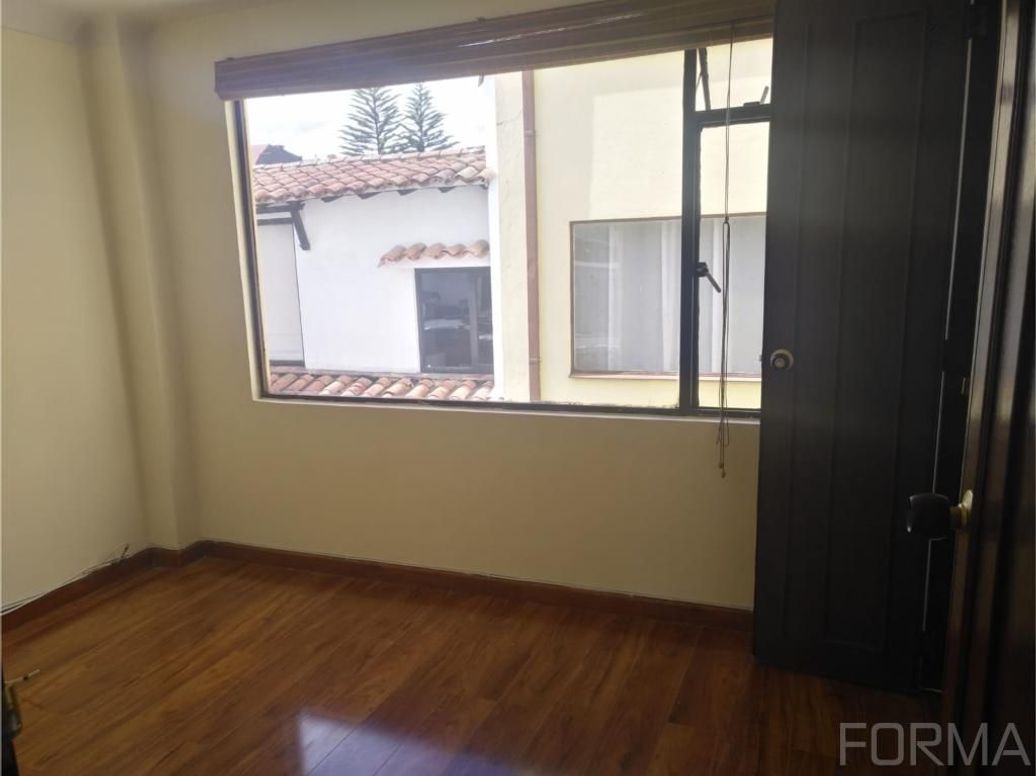 Apartamento de 2 alcobas en venta en Los Cedritos, Bogotá, 63 m² · foto 4 de 14