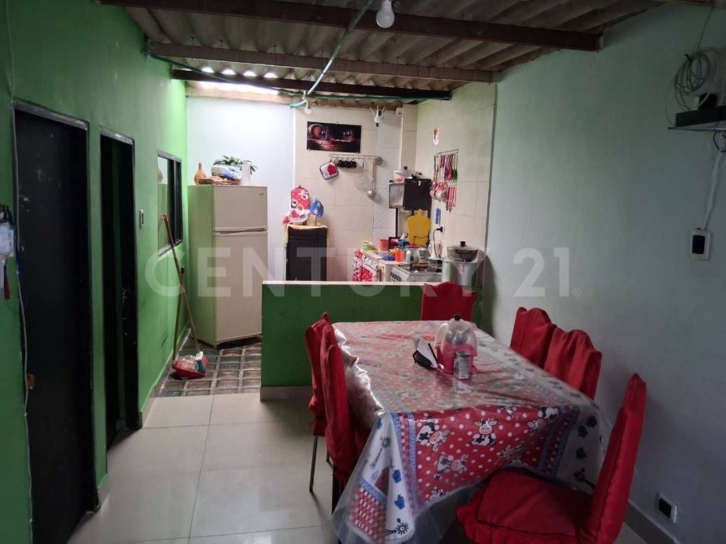 Casa de 8 alcobas en venta en Centro Usme, Bogotá, 92 m² · foto 10 de 20