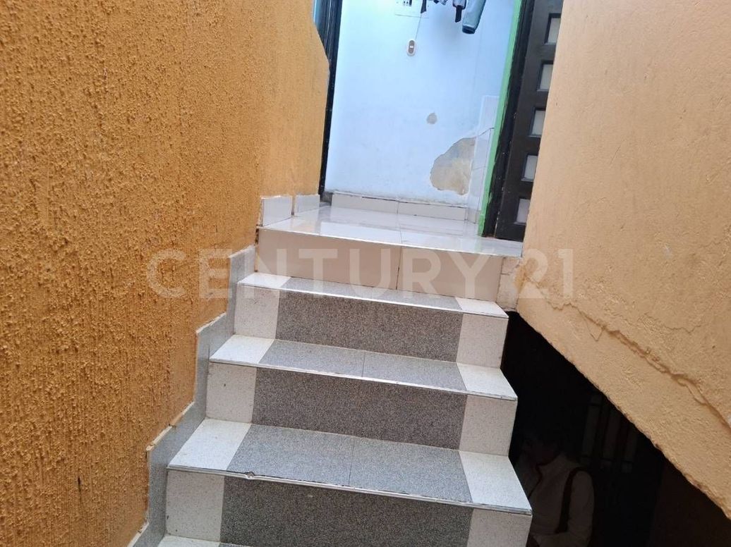 Casa de 8 alcobas en venta en Centro Usme, Bogotá, 92 m² · foto 13 de 20