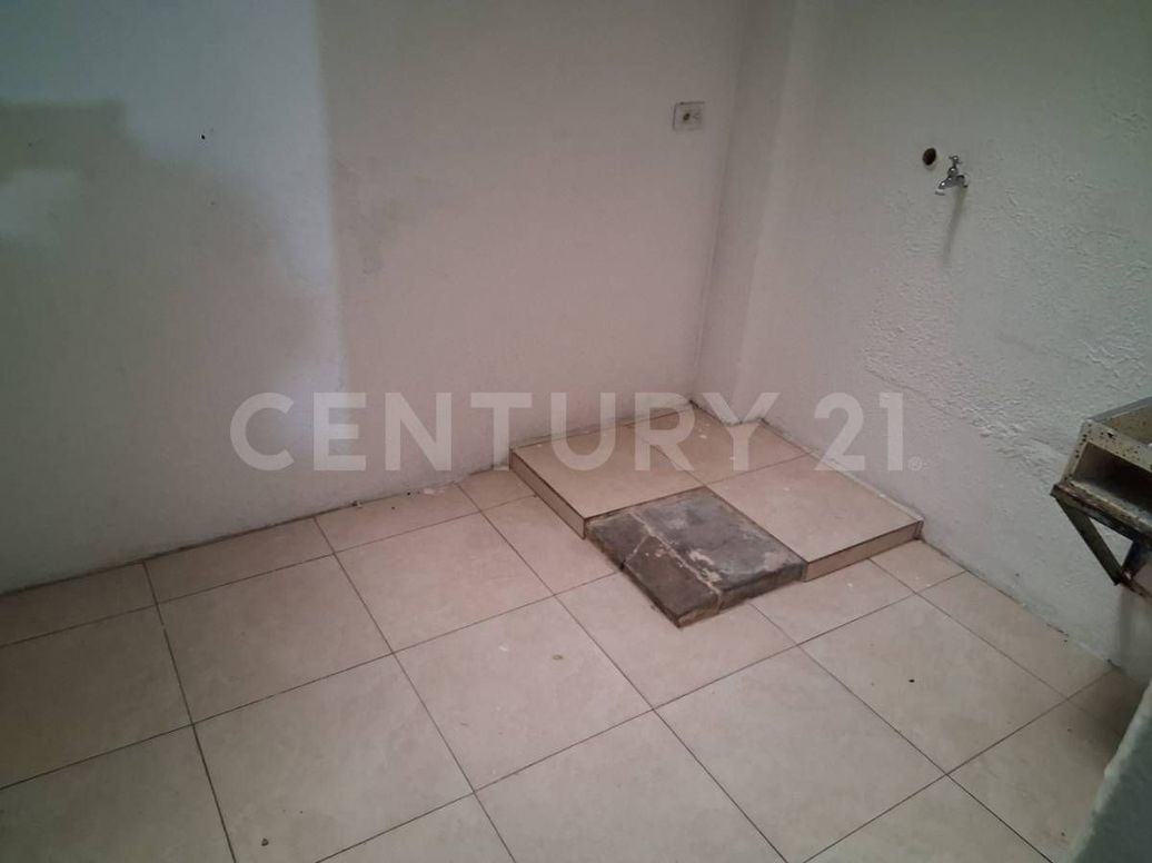 Casa de 8 alcobas en venta en Centro Usme, Bogotá, 92 m² · foto 16 de 20