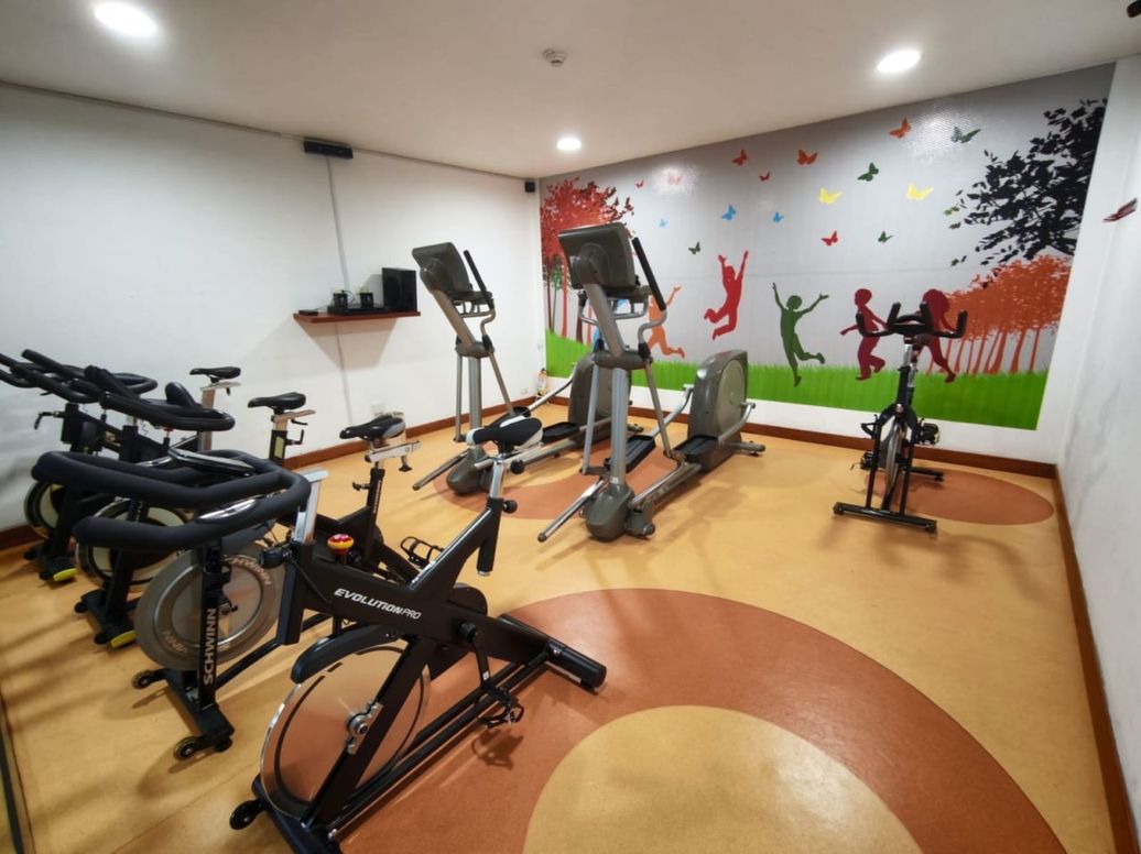 Apartamento de 3 alcobas en venta en La Felicidad, Bogotá, 90 m² · foto 14 de 19