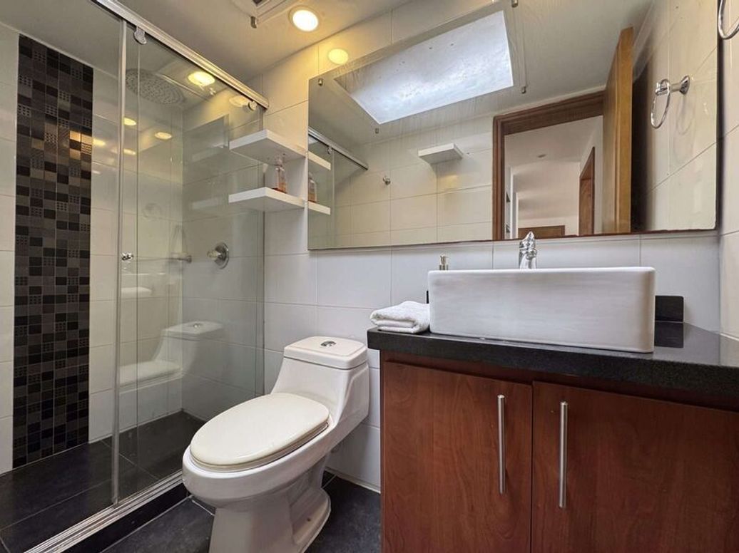 Apartamento de 1 alcoba en arriendo en Santa Bibiana, Bogotá, 52 m² · foto 9 de 9