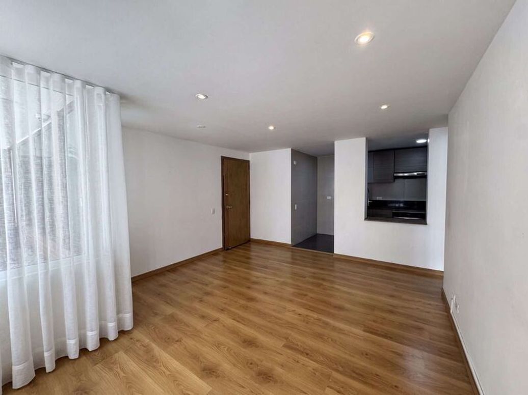 Apartamento de 1 alcoba en arriendo en Santa Bibiana, Bogotá, 52 m² · foto 4 de 9
