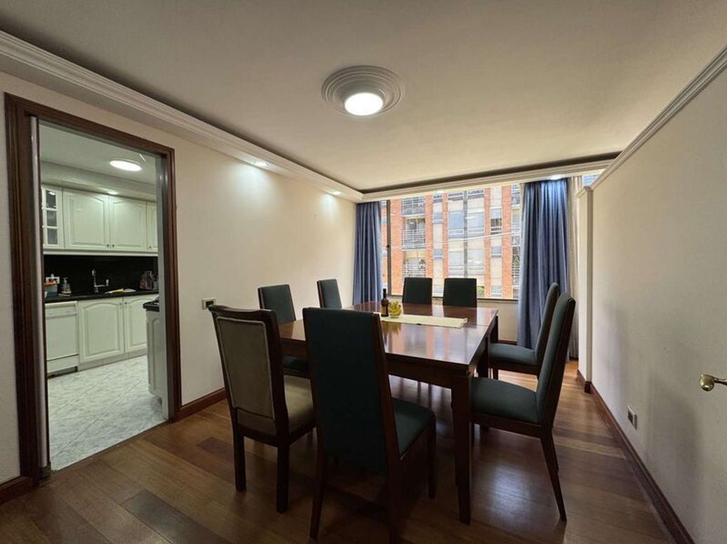Apartamento de 2 alcobas en arriendo en San Patricio, Bogotá, 165 m² · foto 3 de 17