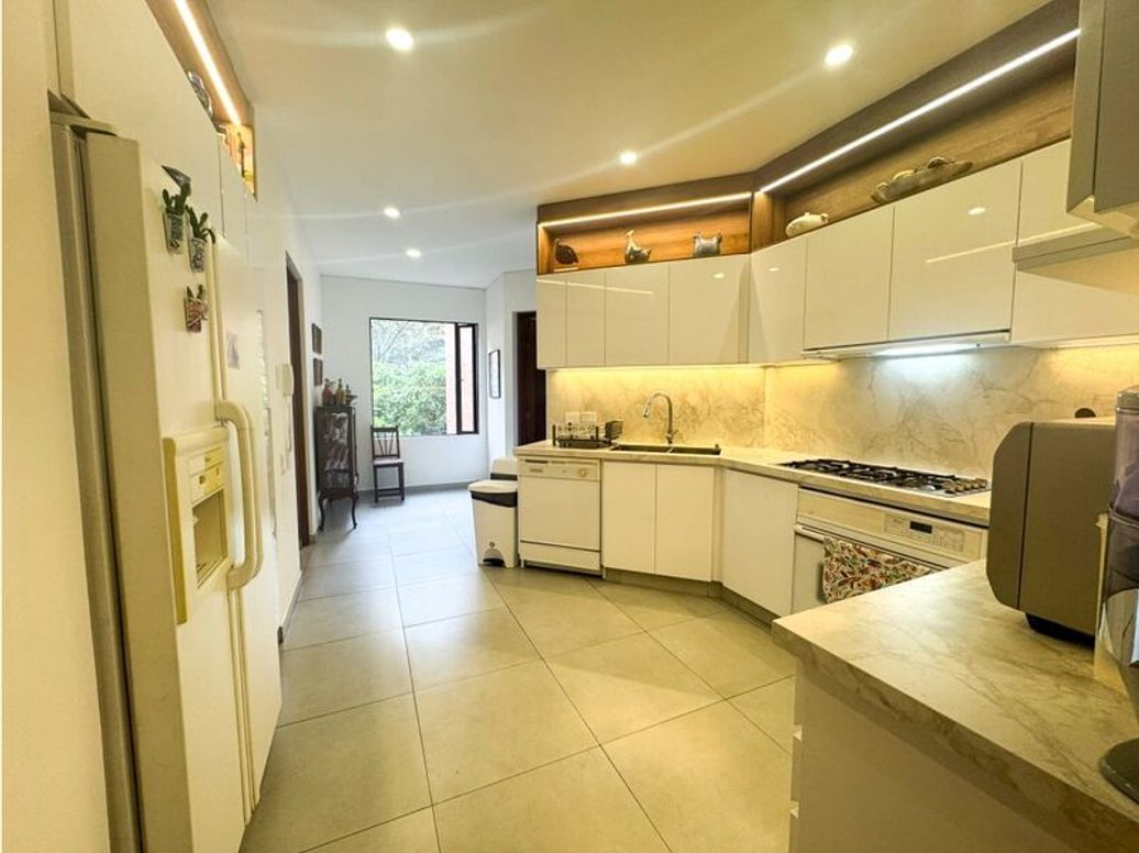 Apartamento de 3 alcobas en arriendo en Ub. Bosques De Medina, Bogotá, 276 m² · foto 3 de 20
