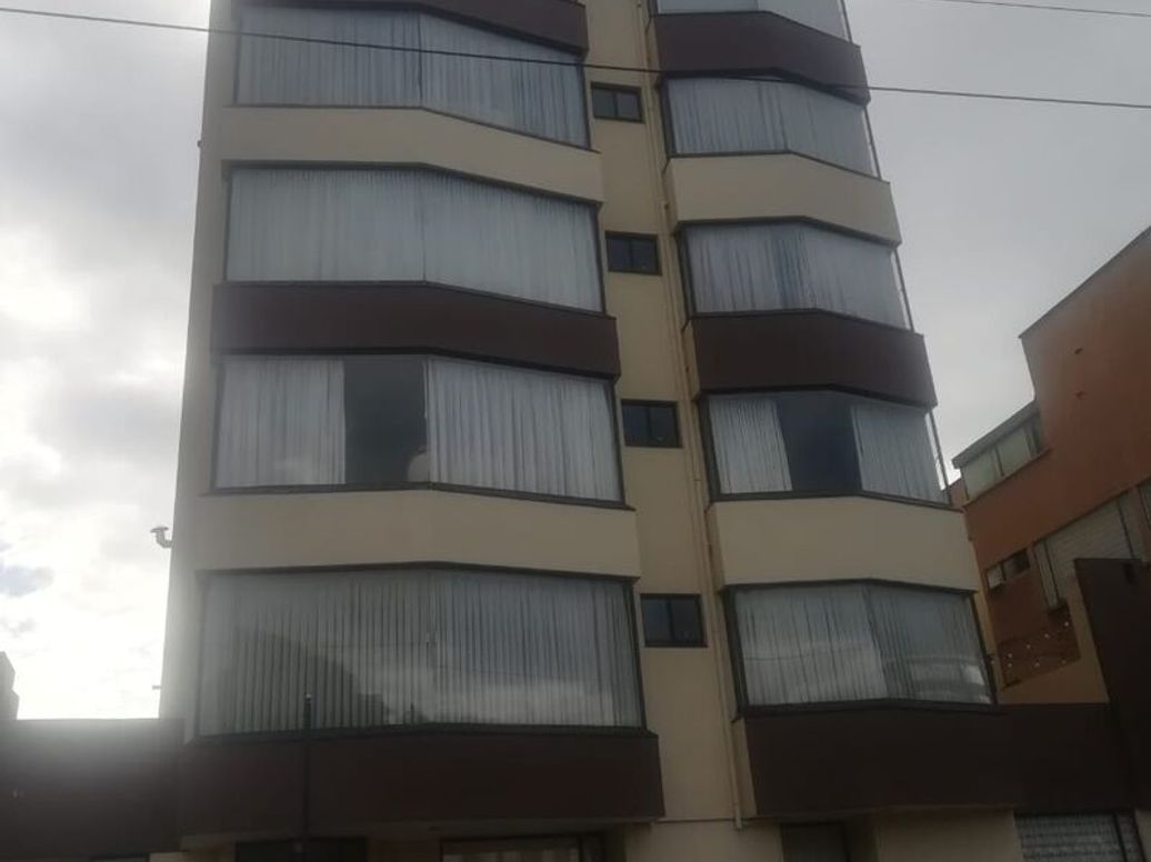 Apartamento de 3 alcobas en venta en Los Cedritos, Bogotá, 101 m² · foto 10 de 20