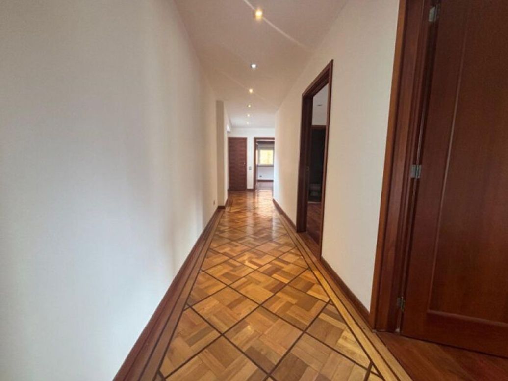 Apartamento de 3 alcobas en arriendo en Las Acacias, Bogotá, 264 m² · foto 11 de 16