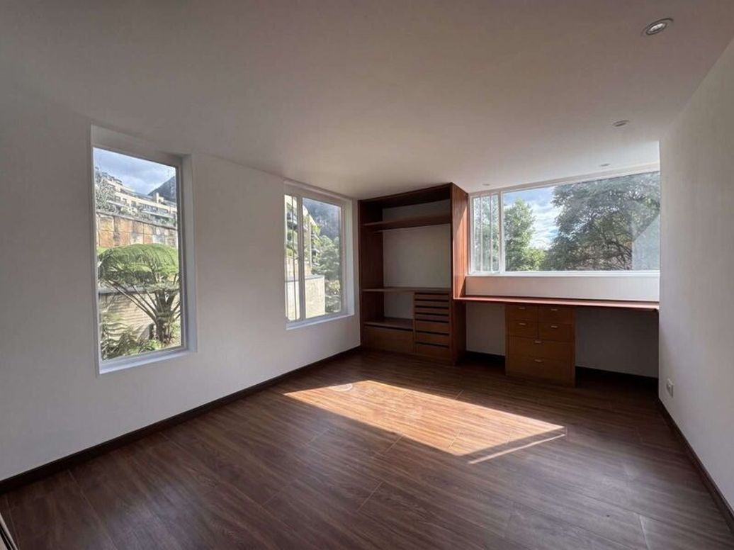 Apartamento de 3 alcobas en arriendo en Bellavista, Bogotá, 156 m² · foto 13 de 20