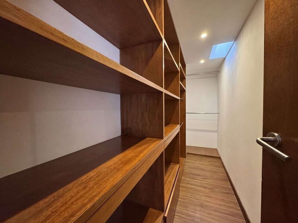Apartamento de 3 alcobas en arriendo en Bellavista, Bogotá, 156 m² · foto 17 de 20
