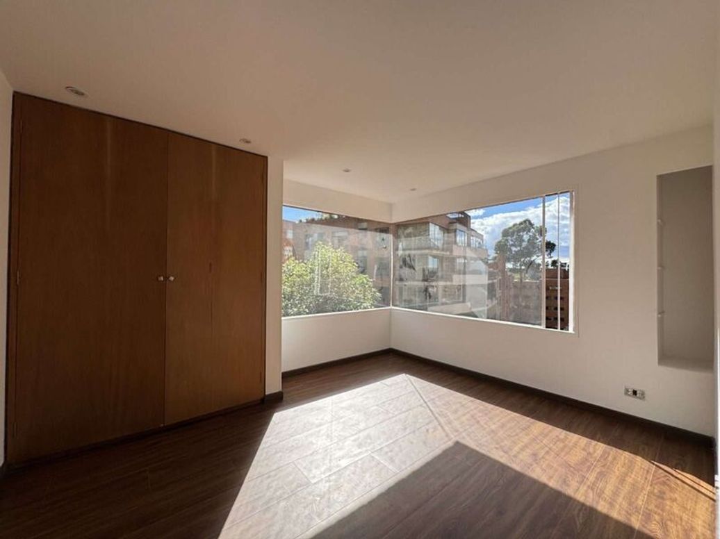 Apartamento de 3 alcobas en arriendo en Bellavista, Bogotá, 156 m² · foto 12 de 20