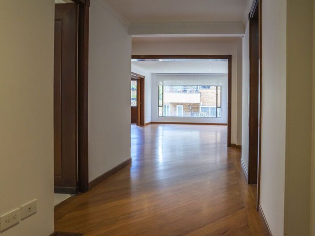 Apartamento de 3 alcobas en venta en Chicó Norte, Bogotá, 220 m² · foto 11 de 20