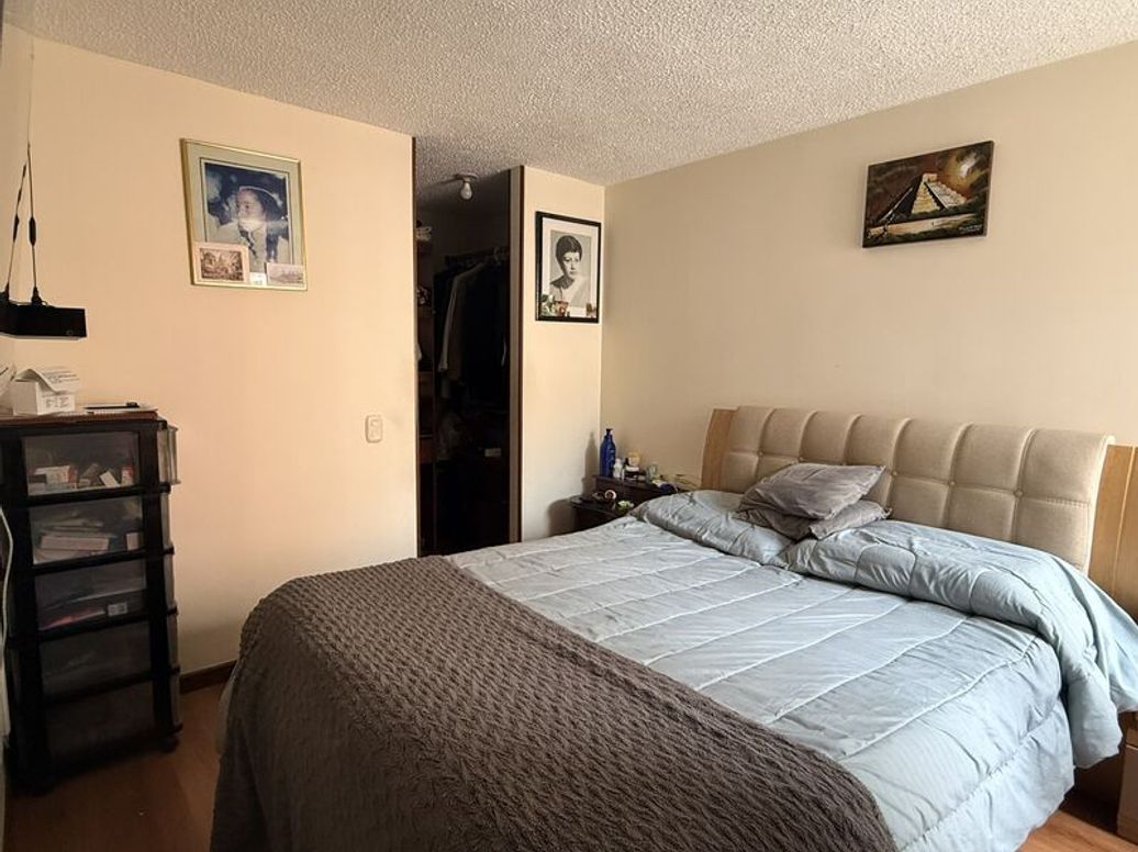 Apartamento de 3 alcobas en venta en Verbenal, Bogotá, 66 m² · foto 11 de 20
