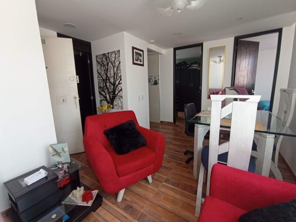 Apartamento de 2 alcobas en venta en San Bernardino Xxii, Bogotá, 47 m² · foto 2 de 19