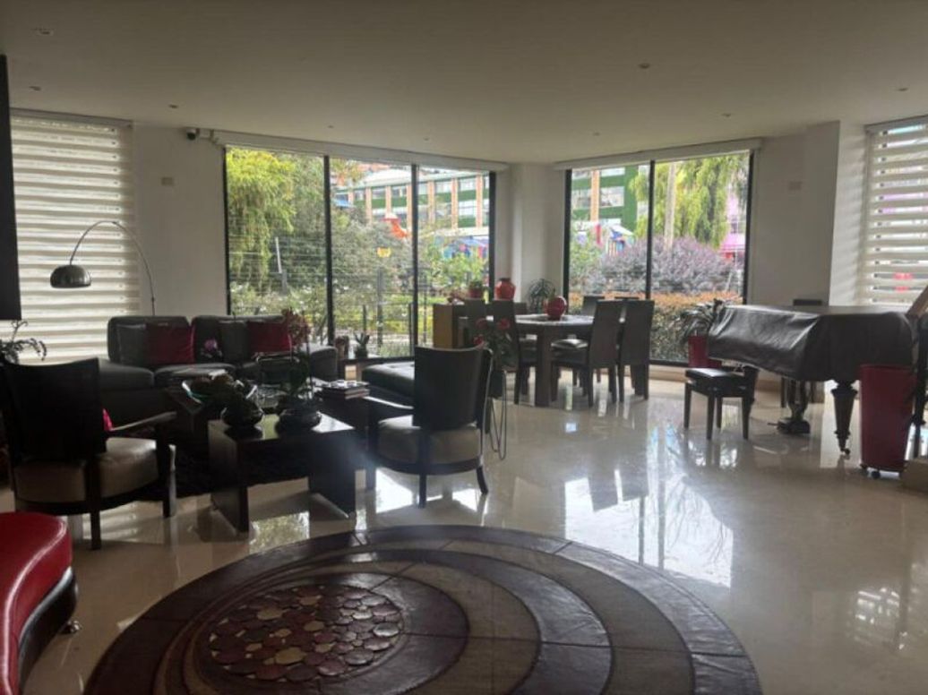Casa de 4 alcobas en venta en Niza Suba, Bogotá, 380 m² · foto 7 de 20