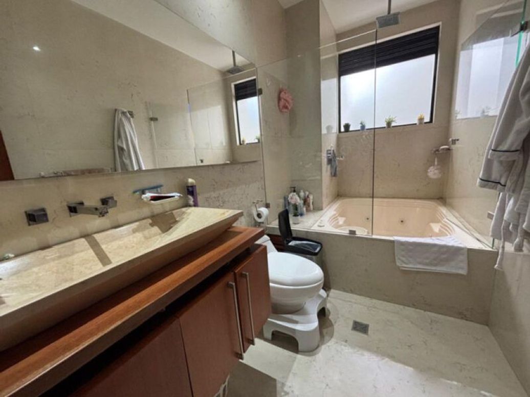 Casa de 4 alcobas en venta en Niza Suba, Bogotá, 380 m² · foto 17 de 20