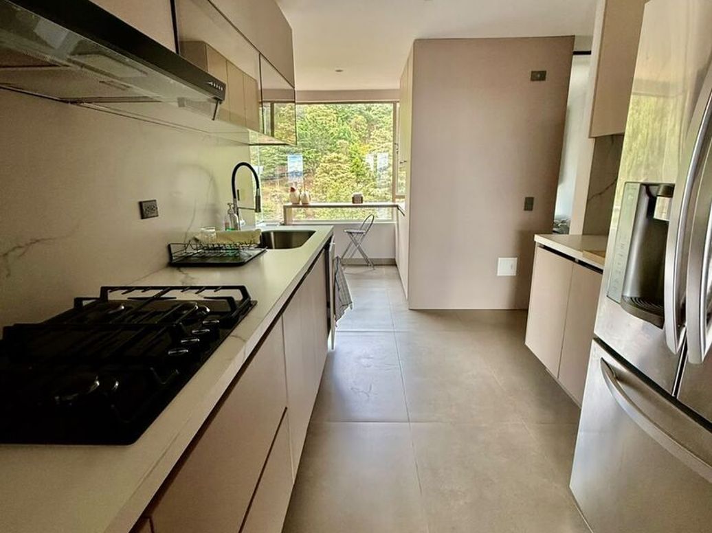 Apartamento de 3 alcobas en venta en A.S.D., Bogotá, 183 m² · foto 11 de 18