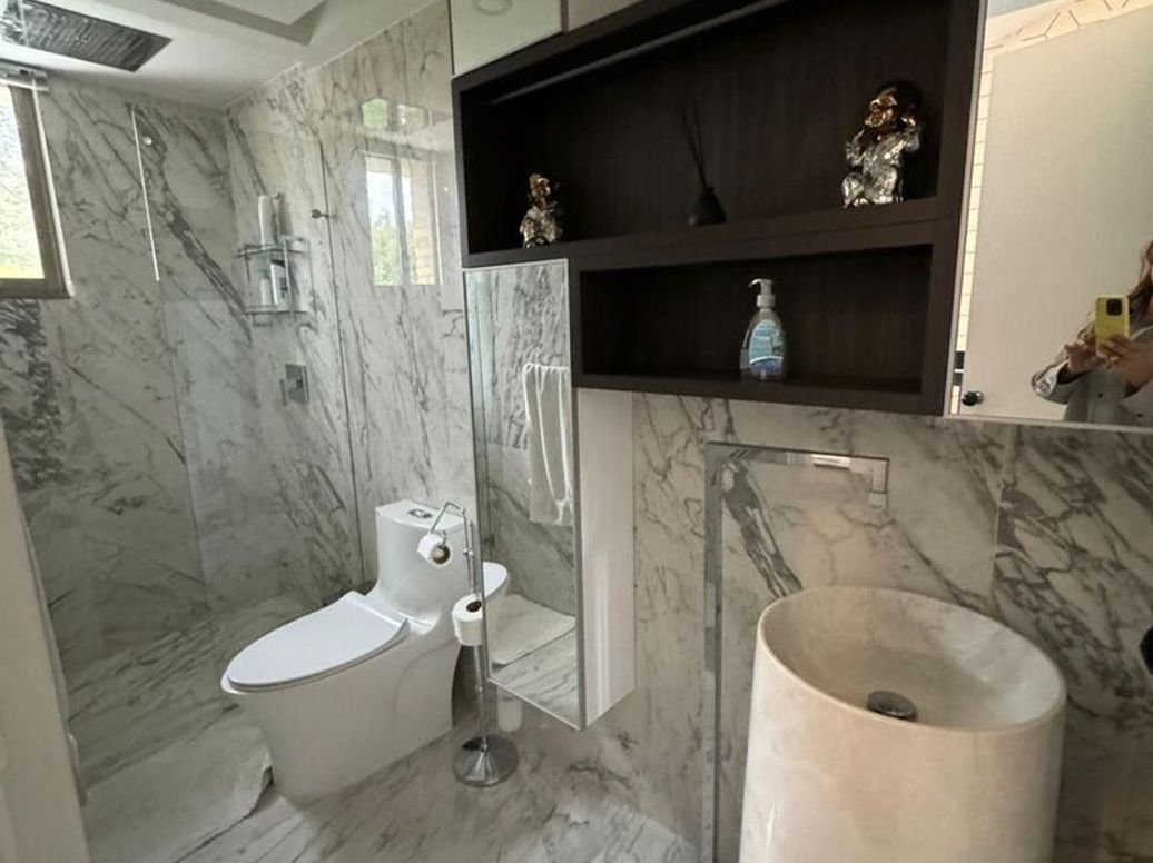 Casa de 4 alcobas en venta en Casa Blanca, Bogotá, 320 m² · foto 9 de 9