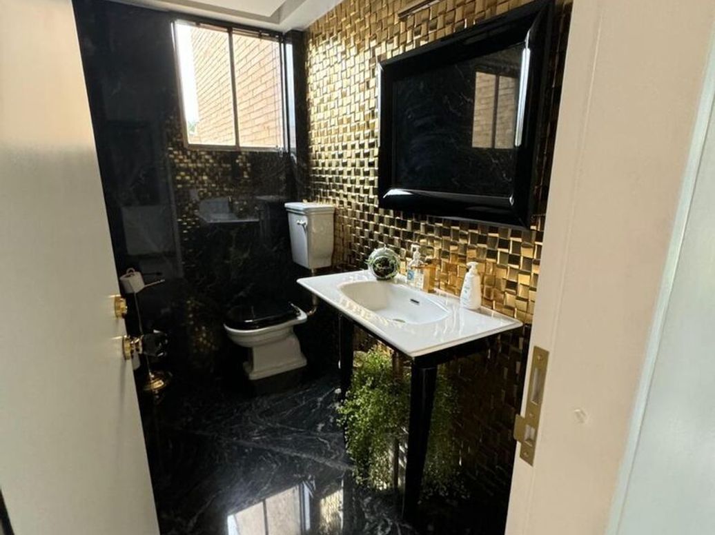 Casa de 4 alcobas en venta en Casa Blanca, Bogotá, 320 m² · foto 8 de 9