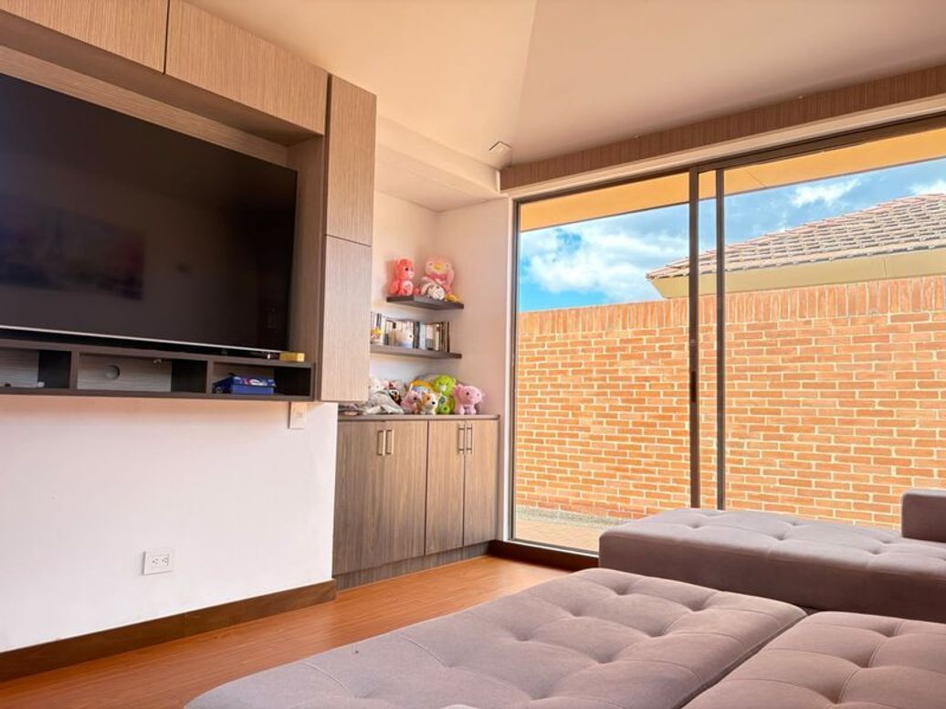 Casa de 4 alcobas en venta en Conejera, Bogotá, 142 m² · foto 14 de 16