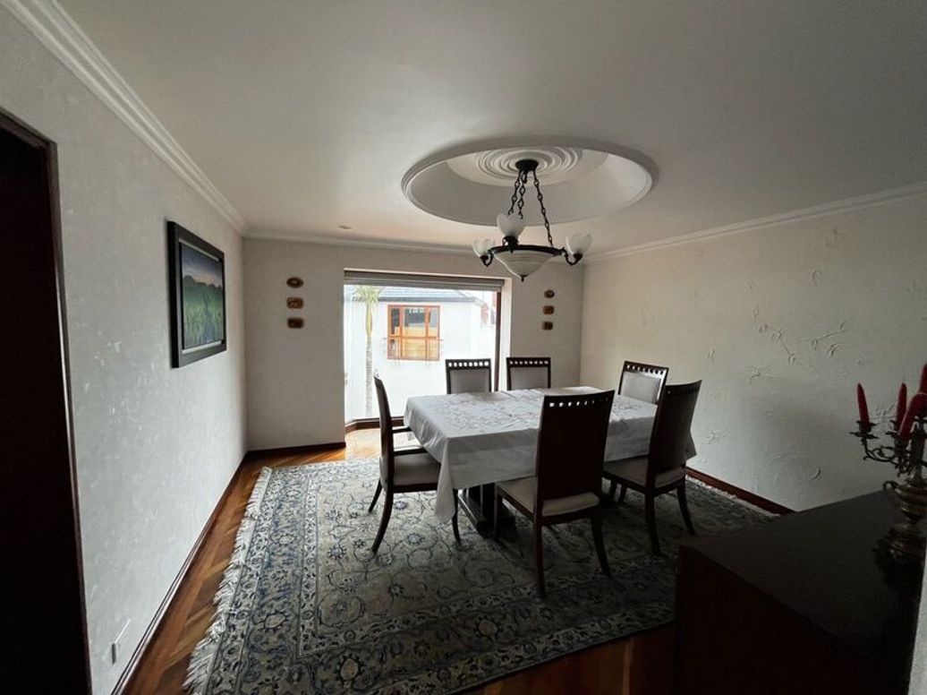 Casa de 3 alcobas en venta en Suba, Bogotá, 255 m² · foto 15 de 20