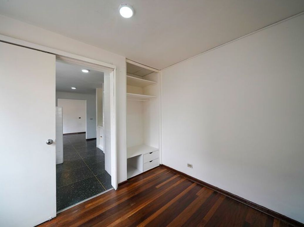 Apartamento de 2 alcobas en venta en San Diego, Bogotá, 165 m² · foto 20 de 20