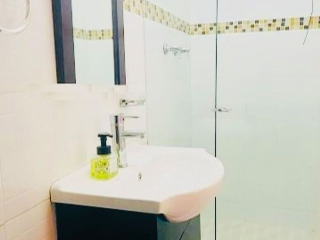 Casa de 5 alcobas en venta en Estoril, Bogotá, 330 m² · foto 9 de 20