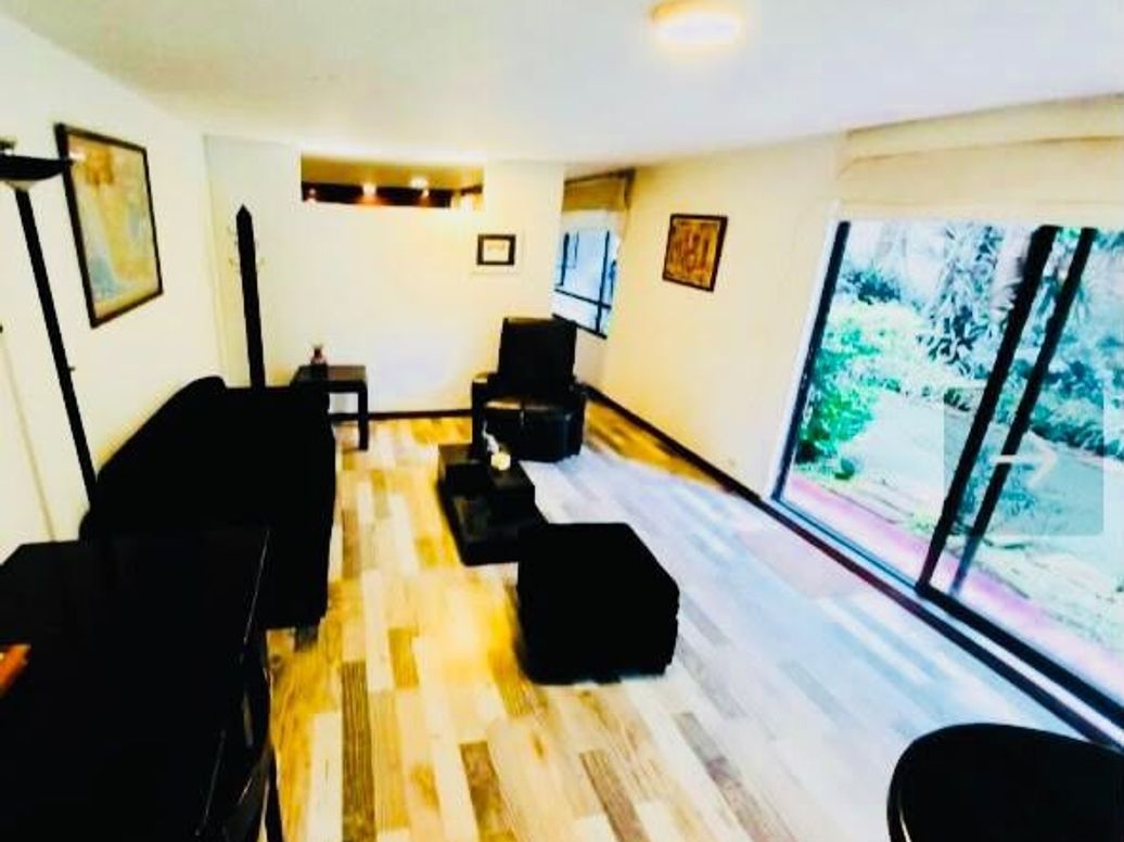 Casa de 5 alcobas en venta en Estoril, Bogotá, 330 m² · foto 16 de 20