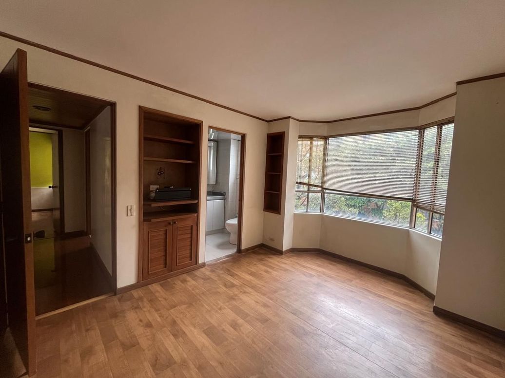 Apartamento de 3 alcobas en venta en Casa Blanca Suba, Bogotá, 81 m² · foto 4 de 20