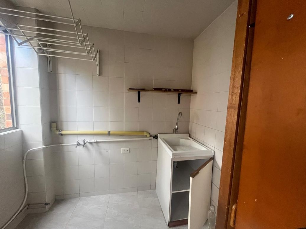 Apartamento de 3 alcobas en venta en Casa Blanca Suba, Bogotá, 81 m² · foto 11 de 20