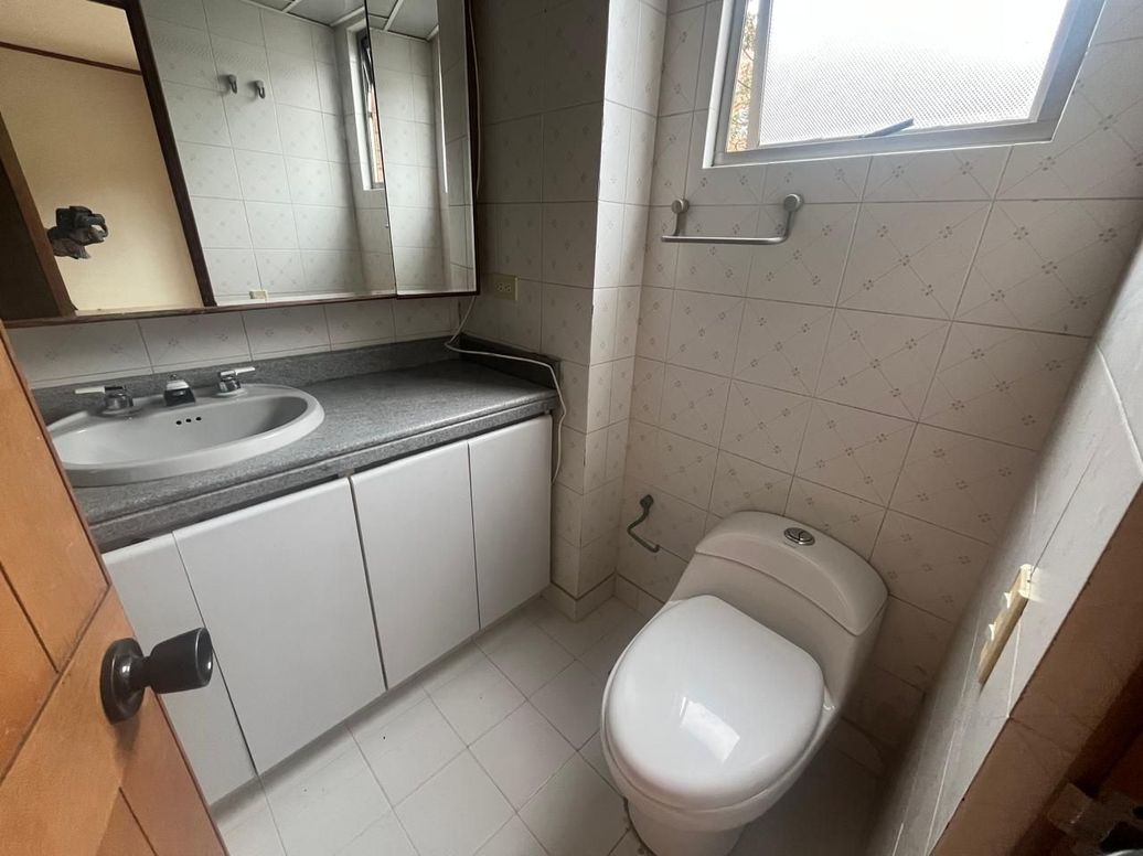 Apartamento de 3 alcobas en venta en Casa Blanca Suba, Bogotá, 81 m² · foto 12 de 20