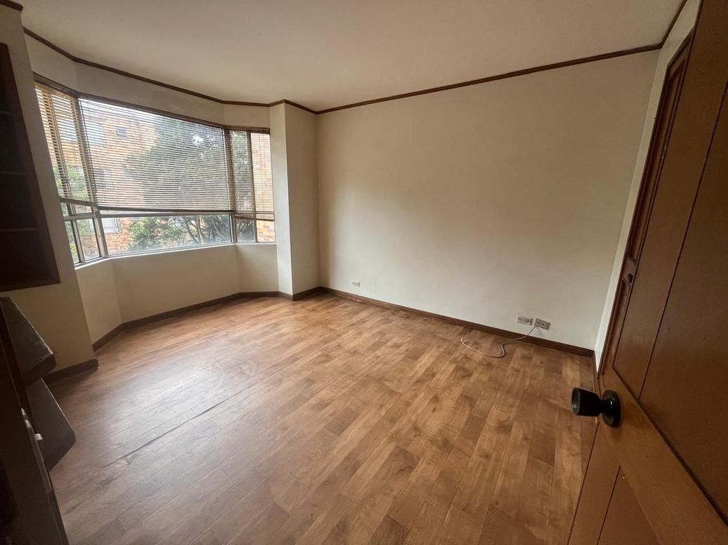 Apartamento de 3 alcobas en venta en Casa Blanca Suba, Bogotá, 81 m² · foto 9 de 20