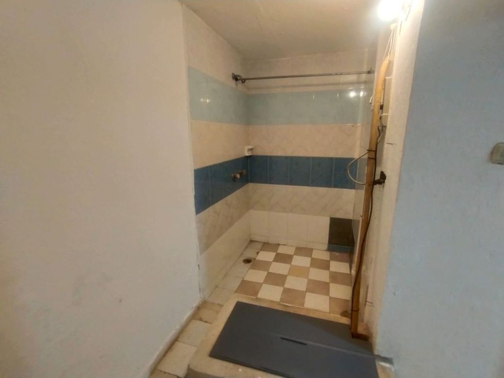 Casa de 9 alcobas en venta en Los Alcazares, Bogotá, 420 m² · foto 8 de 19