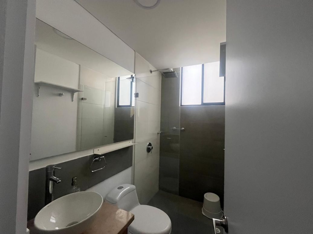 Apartaestudio en arriendo en Las Nieves, Bogotá, 21 m² · foto 2 de 20