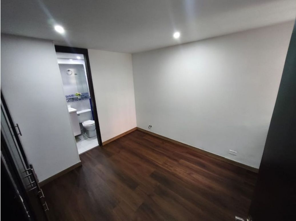 Apartamento de 2 alcobas en venta en Salitre, Bogotá, 59 m² · foto 8 de 12