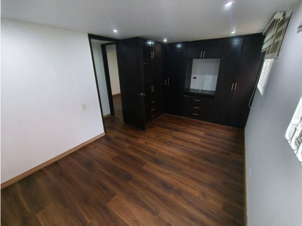 Apartamento de 2 alcobas en venta en Salitre, Bogotá, 59 m² · foto 6 de 12