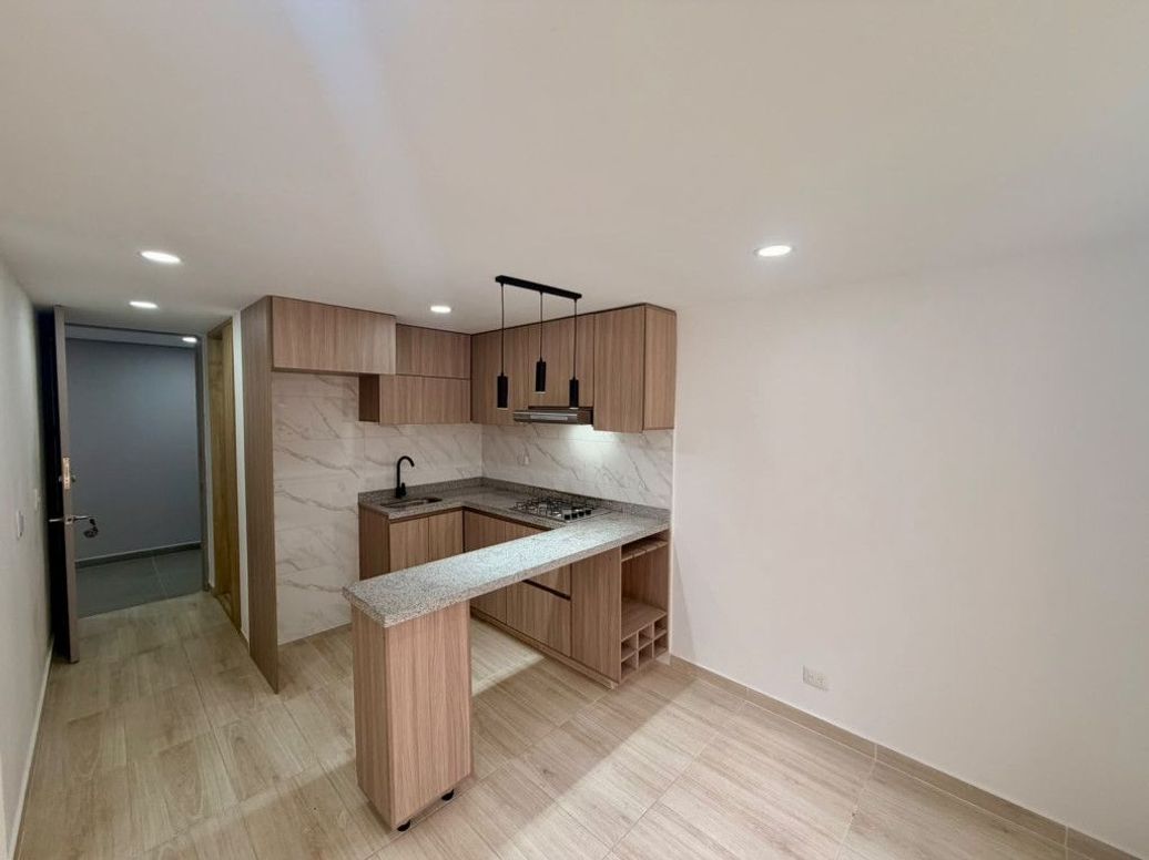 Apartamento de 2 alcobas en arriendo en El Plan, Bogotá, 36 m² · foto 10 de 13