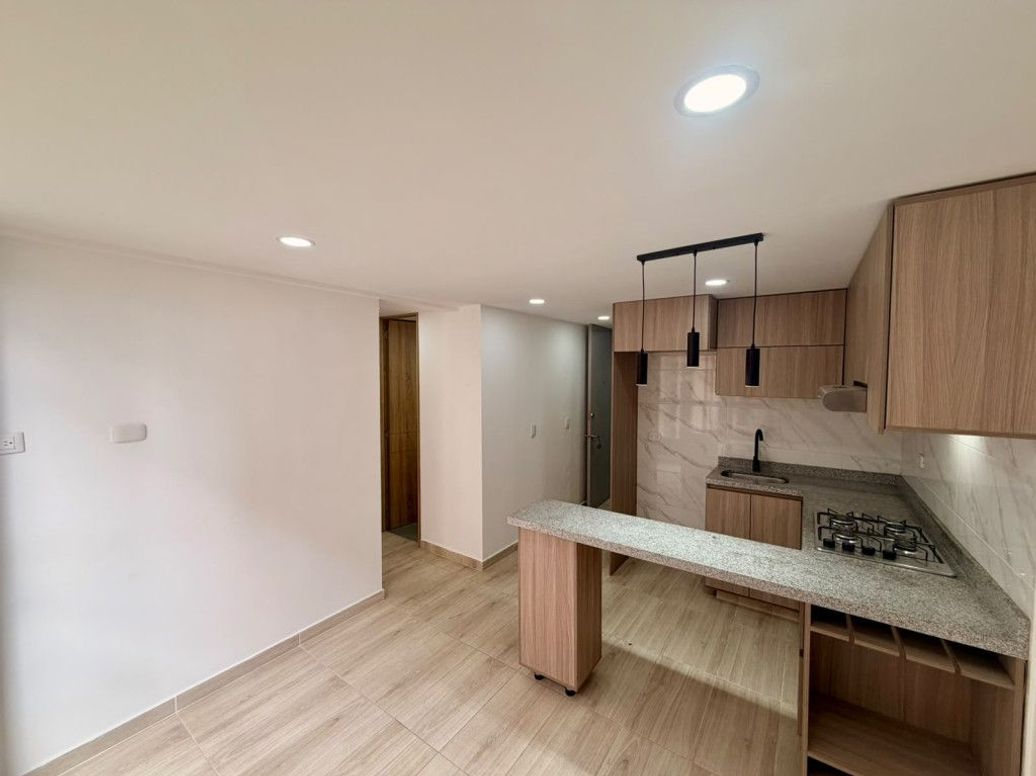 Apartamento de 2 alcobas en arriendo en El Plan, Bogotá, 36 m² · foto 3 de 13
