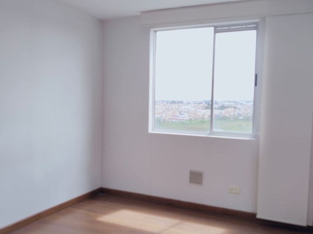 Apartamento de 3 alcobas en venta en El Dorado, Bogotá, 80 m² · foto 14 de 20