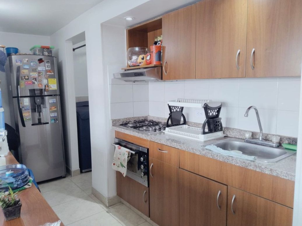 Apartamento de 3 alcobas en venta en El Dorado, Bogotá, 80 m² · foto 10 de 20