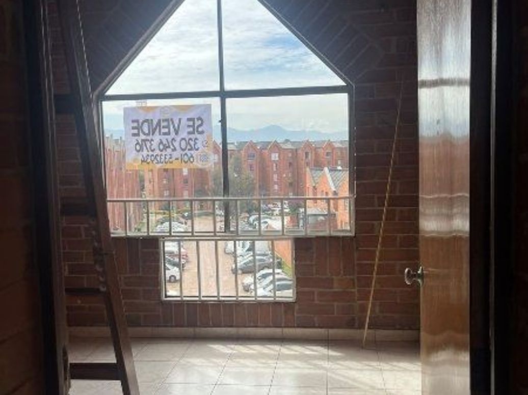 Apartamento de 3 alcobas en venta en Ciudadela Colsubsidio, Bogotá, 62 m² · foto 3 de 16