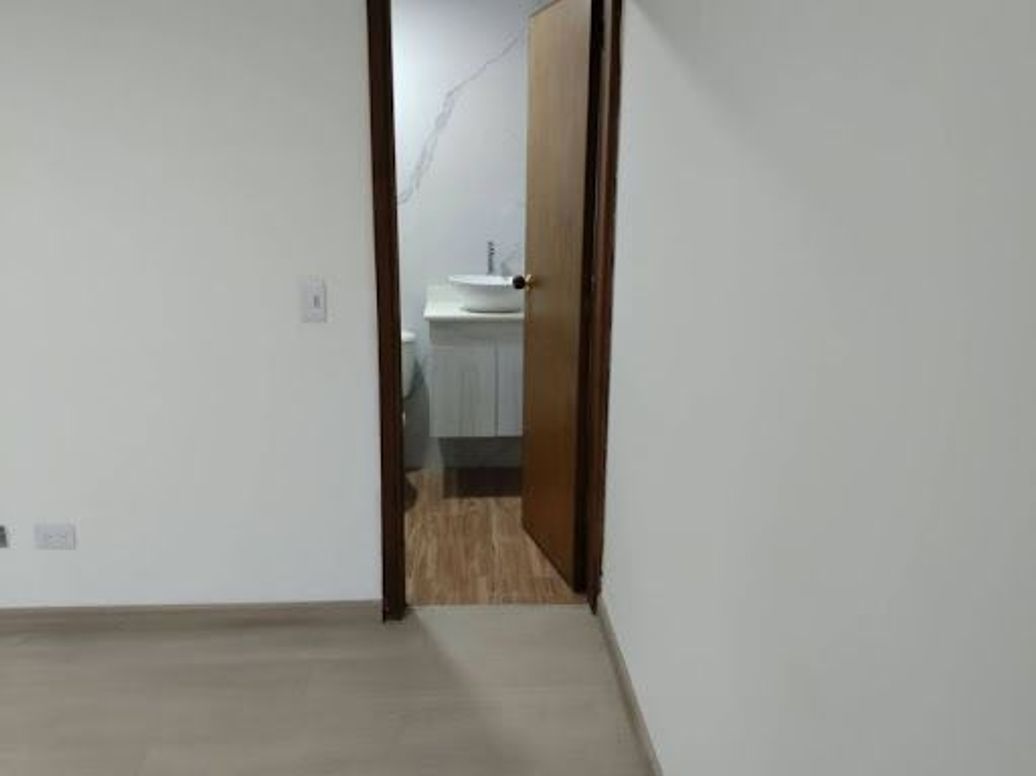 Apartamento de 2 alcobas en arriendo en San José Del Prado, Bogotá, 90 m² · foto 13 de 20