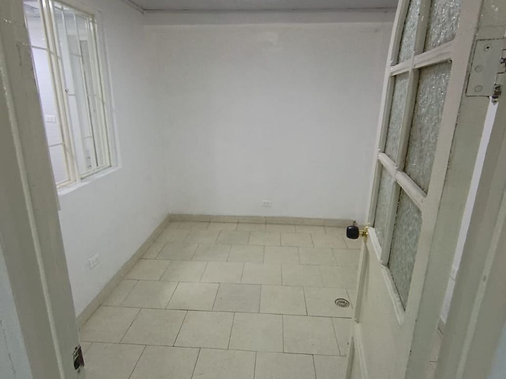 Apartamento de 4 alcobas en arriendo en Normandía, Bogotá, 70 m² · foto 10 de 16